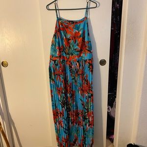 Beautiful Mlle Gabrielle long flown dress